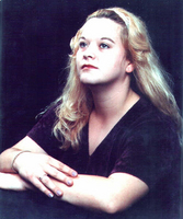 Renee Hall Photo 23