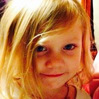 Ella Myers Photo 23