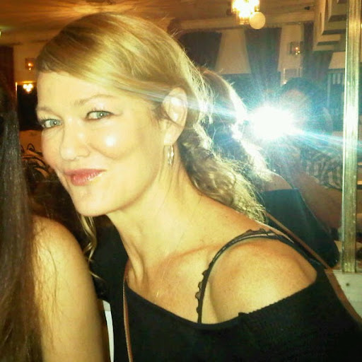 Rebecca Connors Photo 5