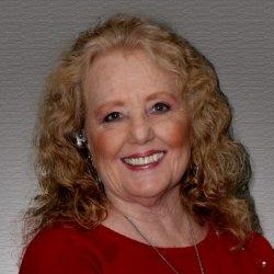 Linda Calvert Photo 32