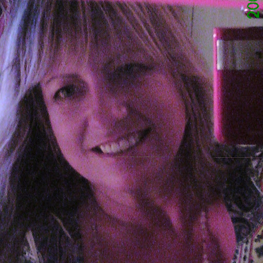 Julie Patterson Photo 31
