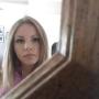 Robyn Evans Photo 9