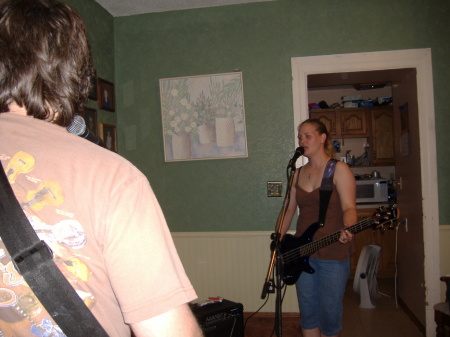 Julie Floyd Photo 38