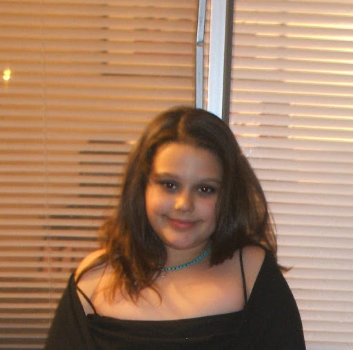 Alyssa Francis Photo 6