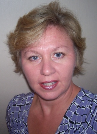 Renee Pierce Photo 20