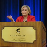 Bobbie Robertson Photo 16