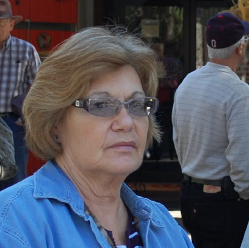 Bonnie Burke Photo 11
