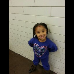 Toni Redding Photo 7