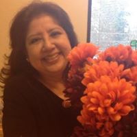 Martha Castillo Photo 39