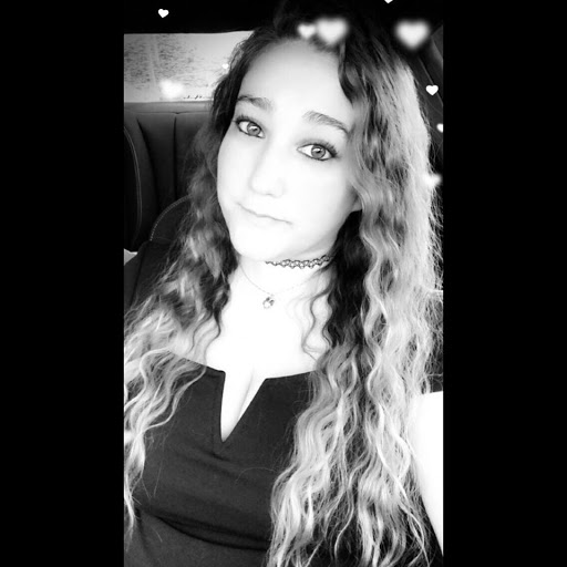 Stephanie Gonzalez Photo 52