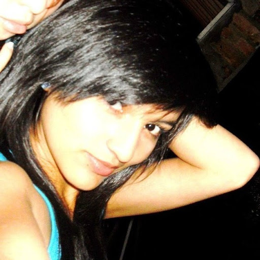 Laura Angel Photo 19