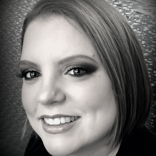 Sarah Cowan Photo 22