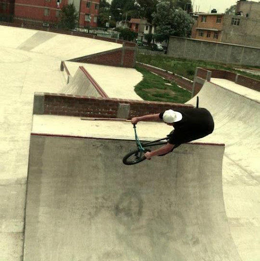 Julio Ramos Photo 7