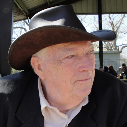 Lawrence Lynch Photo 33