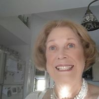 Roberta Hogan Photo 24