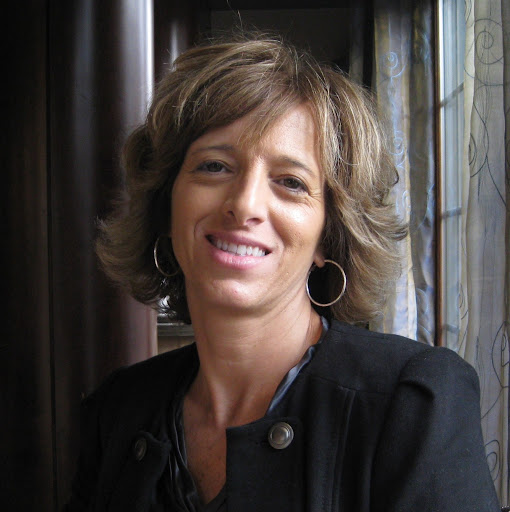 Cynthia Webb Photo 15
