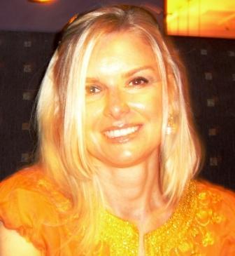 Amy Cochran Photo 31