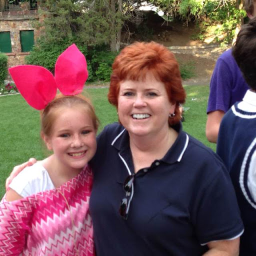 Connie Hill Photo 14