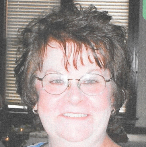Darlene Newman Photo 12