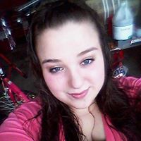 Rachael Rowe Photo 10
