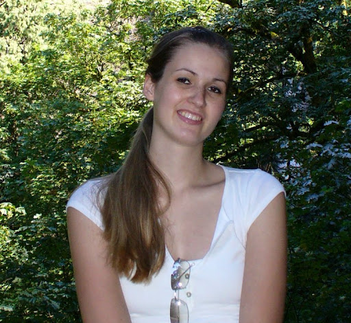 Amy Lowery Photo 28