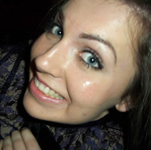 Hannah Knox Photo 18