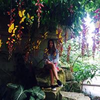 Phoebe Robinson Photo 27