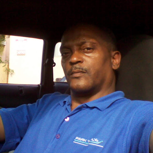 Allen Douglas Photo 39