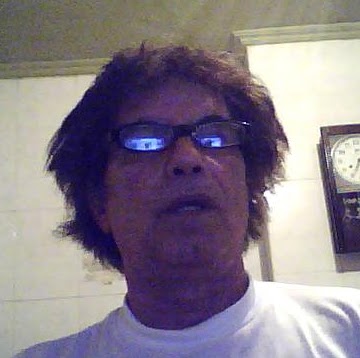 Carlos Fuentes Photo 19