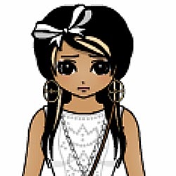 Sophia Martinez Photo 4