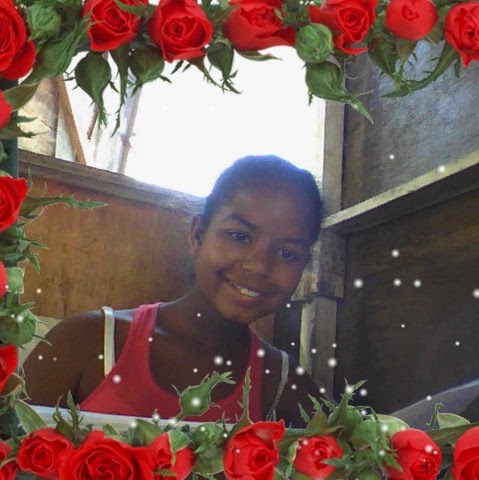 Kimberly Silva Photo 25