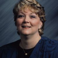 Beverly Stacy Photo 6