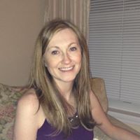 Tracy Lynch Photo 14