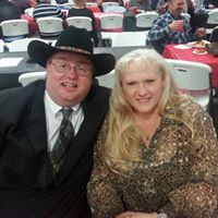 Tara Thomas Photo 15
