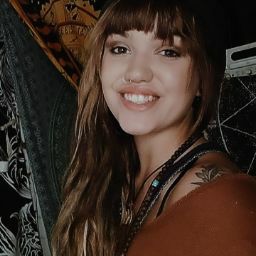 Anna Fagan Photo 25