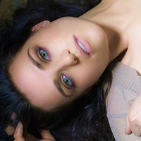 Sarah Salem Photo 14