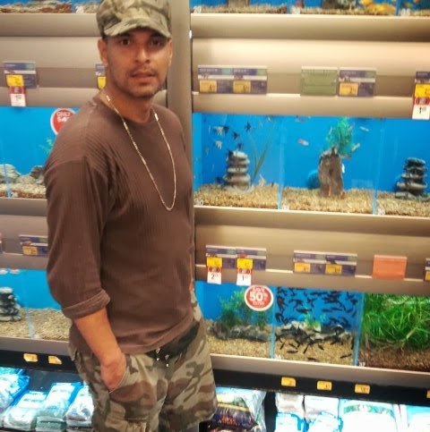 Luis Cruz Photo 28