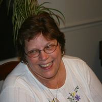 Christie Armstrong Photo 12