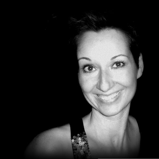 Kristin Richter Photo 11