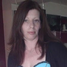 Elizabeth Ayres Photo 35