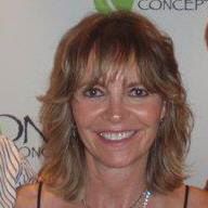 Melanie Hayden Photo 5