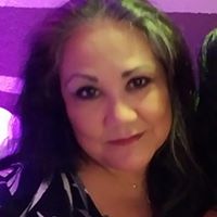 Elizabeth Padilla Photo 11