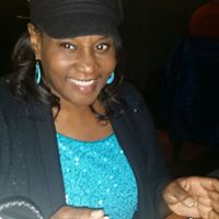 Yvette Mitchell Photo 18