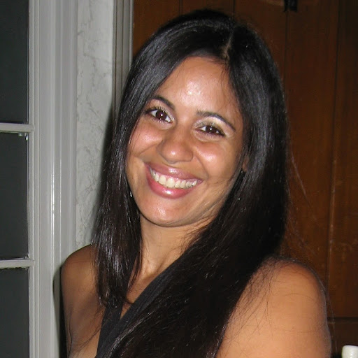 Luz Moreno Photo 36