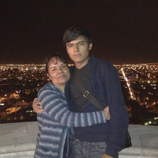 Alberto Galindo Photo 19