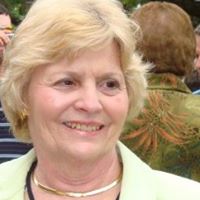 Ann Hammond Photo 25