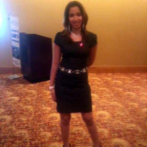 Monique Mitchell Photo 33