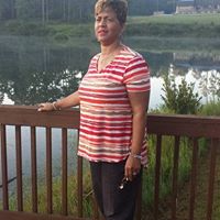 Cindy Johns Photo 16
