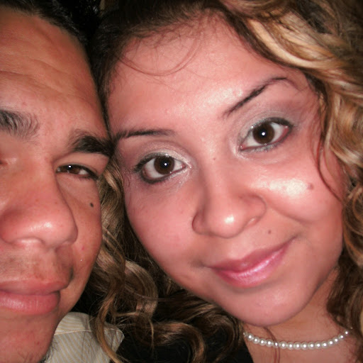 Perla Gonzalez Photo 15