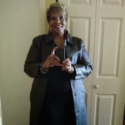 Janice Taylor Photo 14